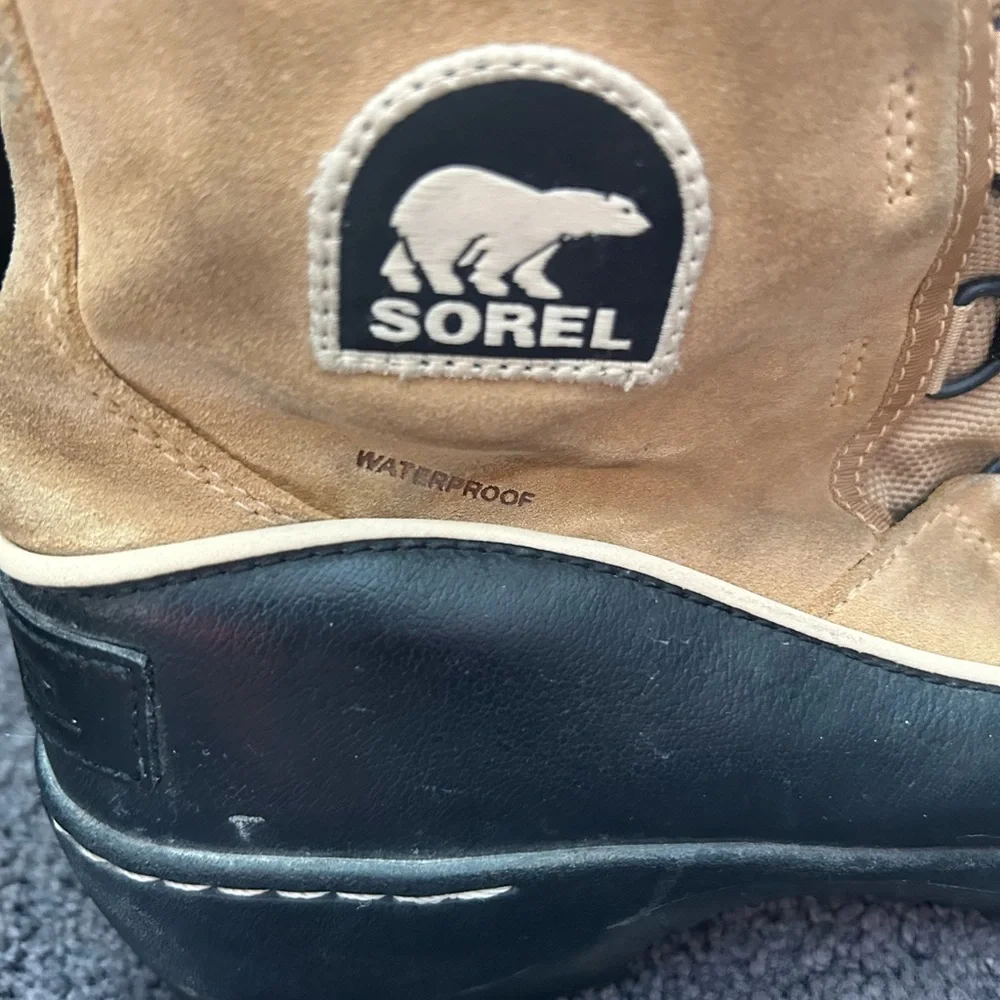 Sorel Women's Tan and Black Winter Boots - Picture 2 of 5